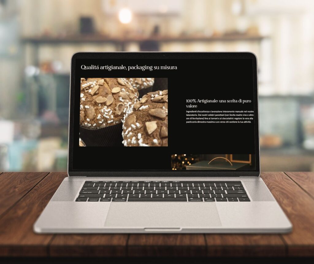 1_laptop_mockup_on_wood_surface_1